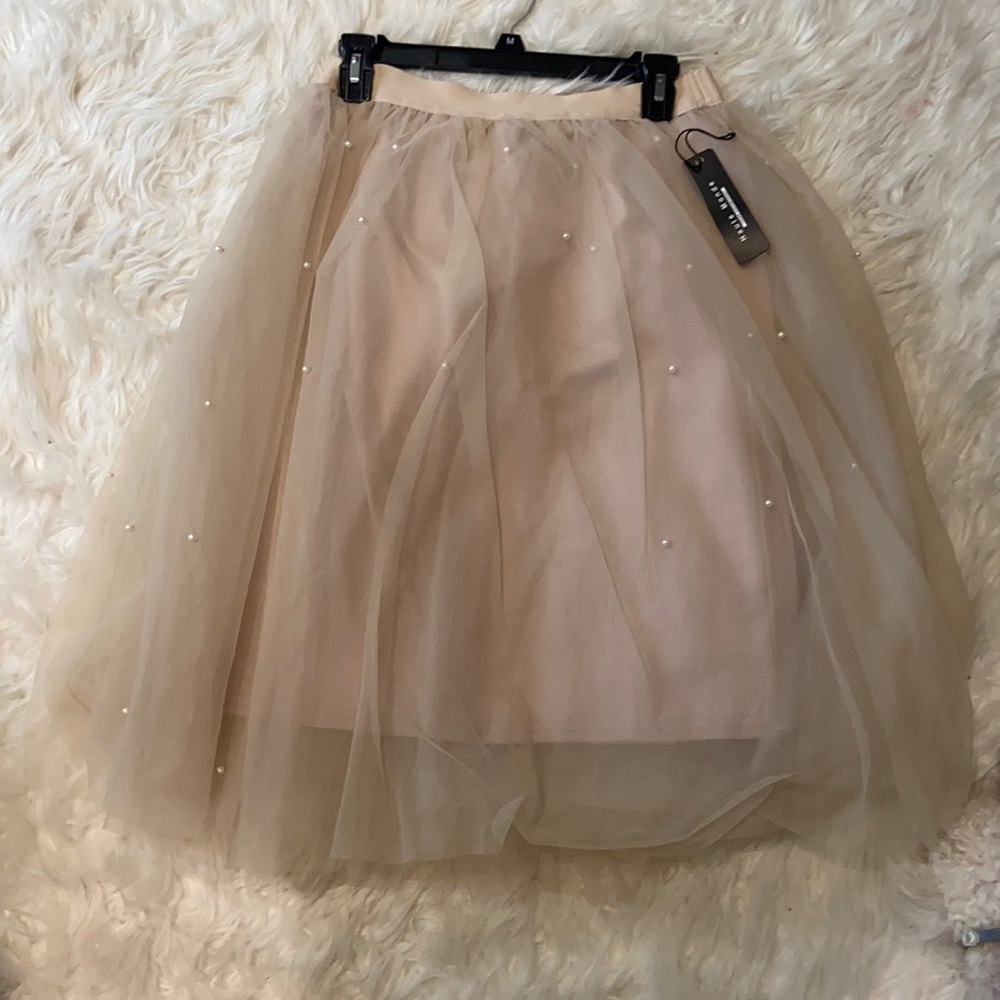 Mesh Skirt with Pearls